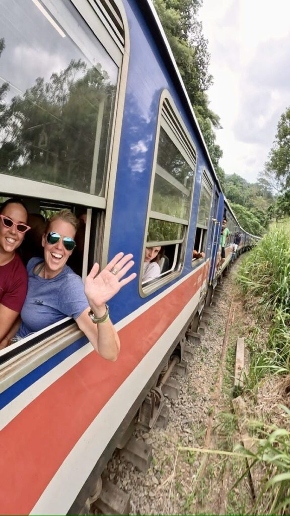 All Aboard, Nuwara Eliya, Sri Lanka (photo 7)