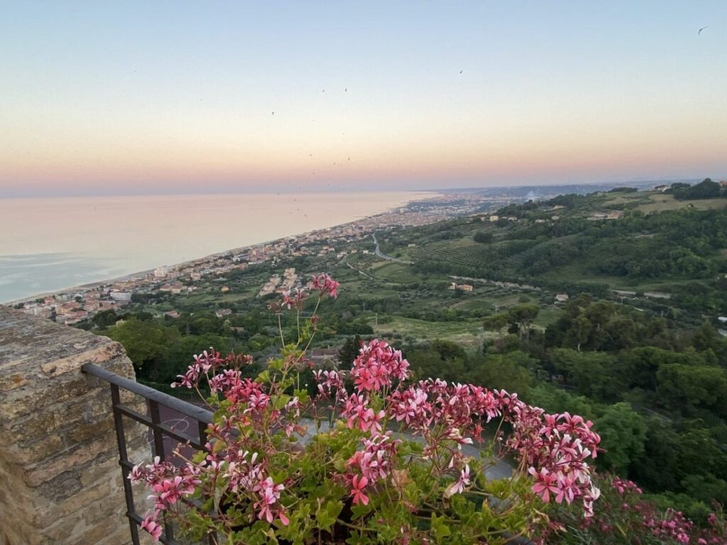 Città Sant’Angelo, Abruzzo, Italy (photo 15)